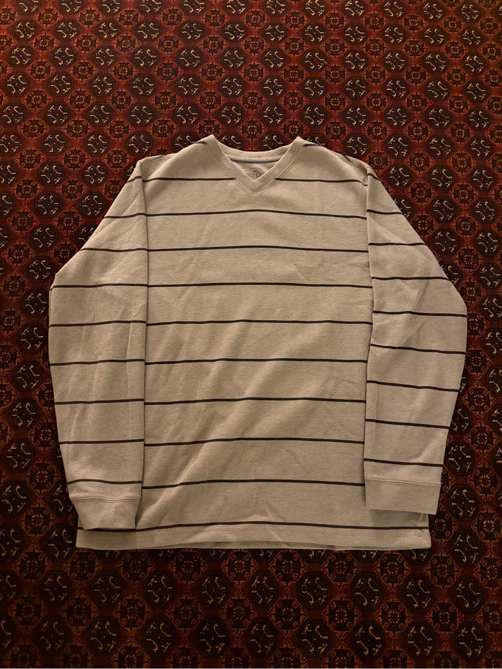 Faded Glory Light Gray V-Neck Striped Pullover